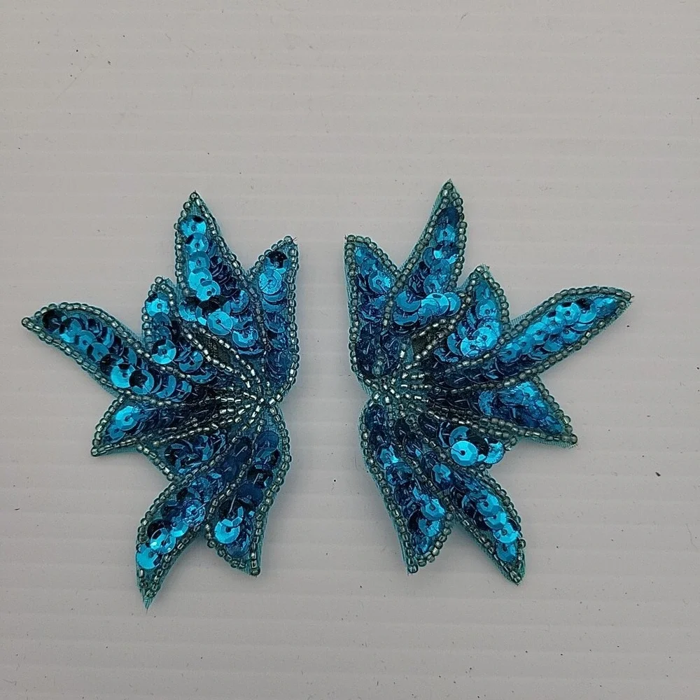 VTG 2 Sequin Rhinestone Beaded Blue Leaf &‎ Blossom Pin On Appliques